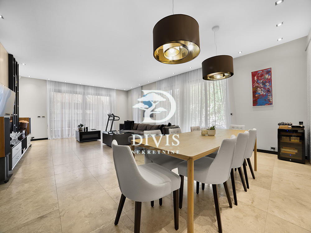 Slika 5 - Serdar Jola, Četvorosoban stan na prodaju, 360m2, 1.700.000€